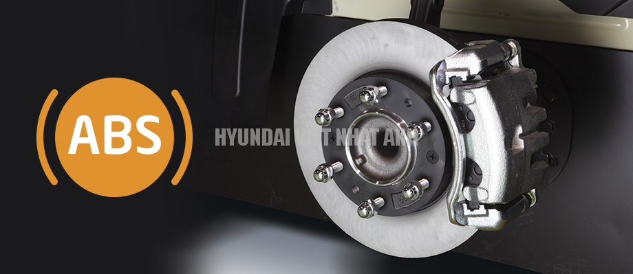 Hệ thống phanh đĩa và ABS Hyundai Solati được trang bị phanh có ABS, tất cả 4 bánh xe đều có thắng đĩa với đường kính đĩa lớn (10 in) mang lại hiệu suất phanh cao.