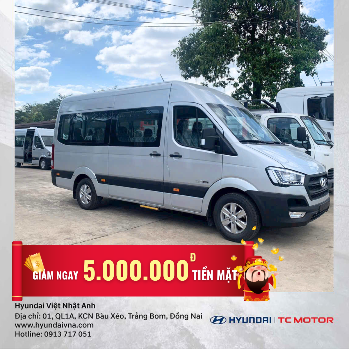 Xe khách Hyundai Solati tại Hyundai Việt Nhật Anh