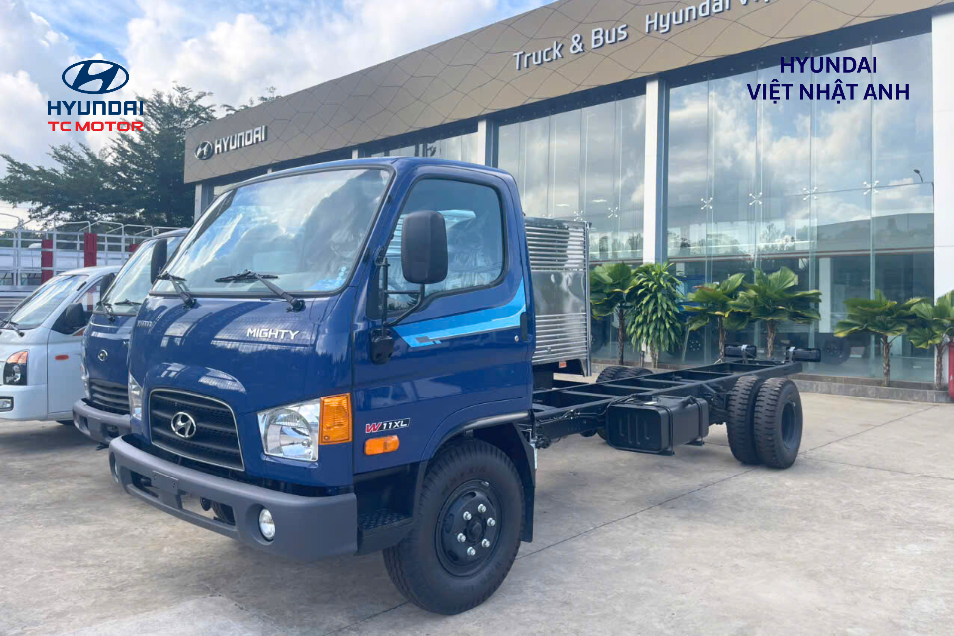 Hyundai Mighty W11XL 6 tấn 9 tại Hyundai Việt Nhật Anh