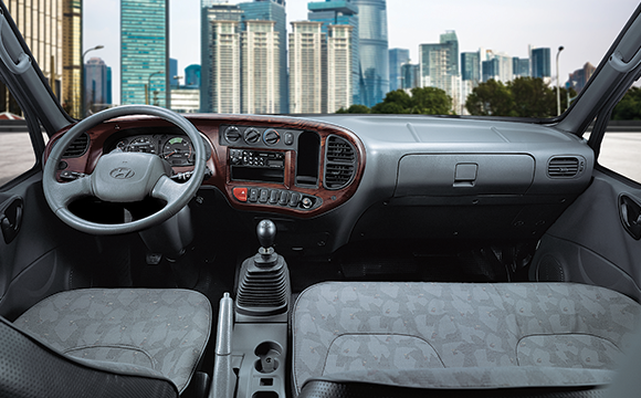 Nội thất Hyundai Mighty W11XL Hyundai Việt Nhật Anh