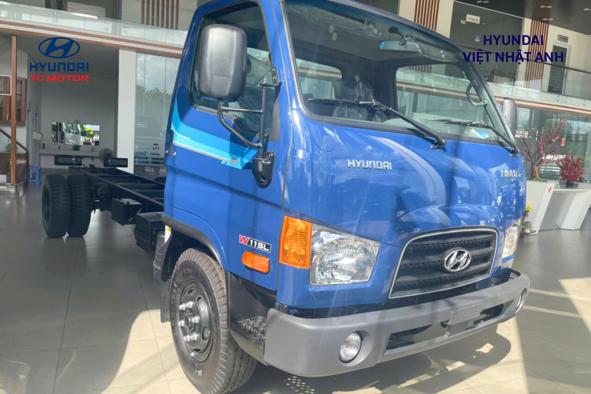 Xe tải Hyundai Mighty W11XL chassis