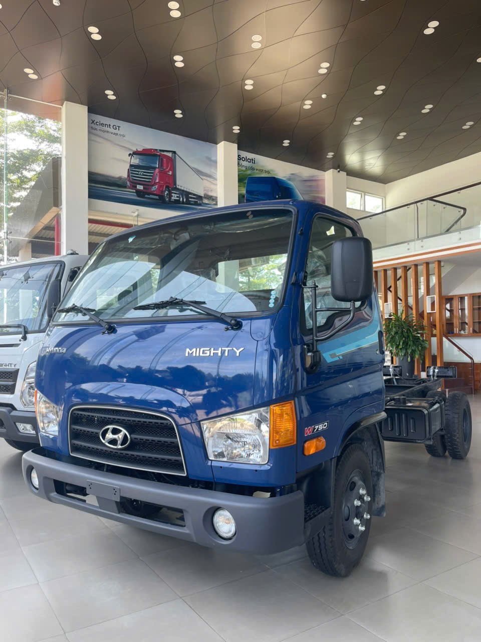 Xe tải Hyundai 3,5 tấn W750 tại Hyundai Việt Nhật Anh
